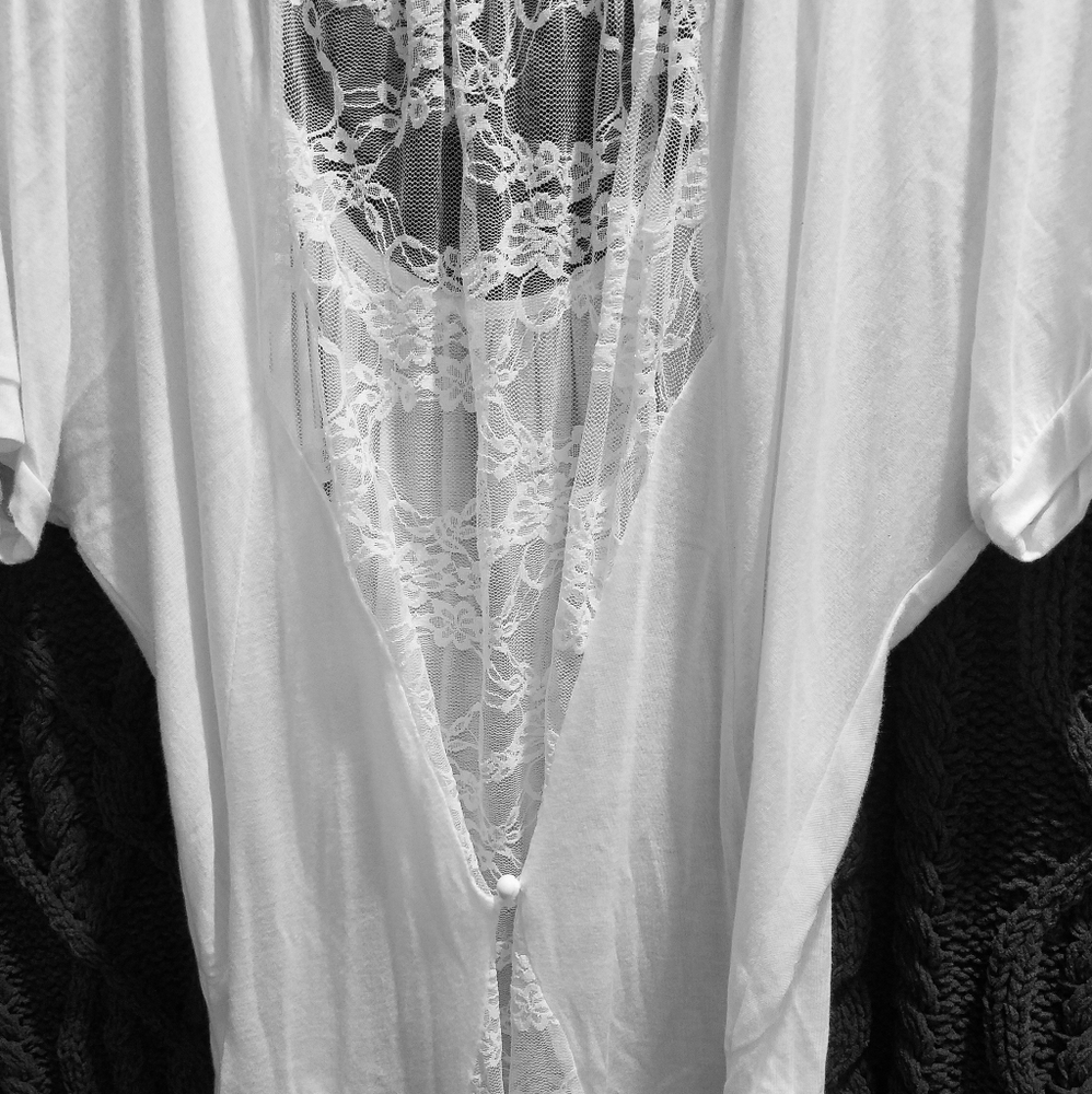 Body Central White Lace Top